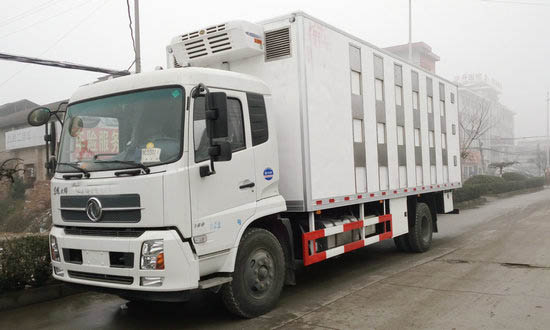 天錦恒溫型畜禽運輸車