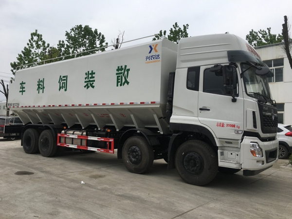 9.6米315馬力散裝飼料車(chē)