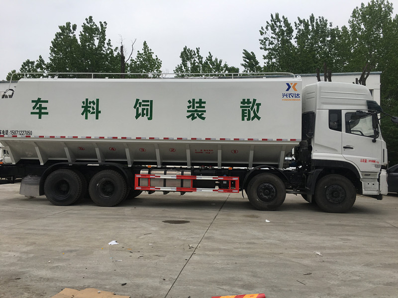 9.6米315馬力散裝飼料車